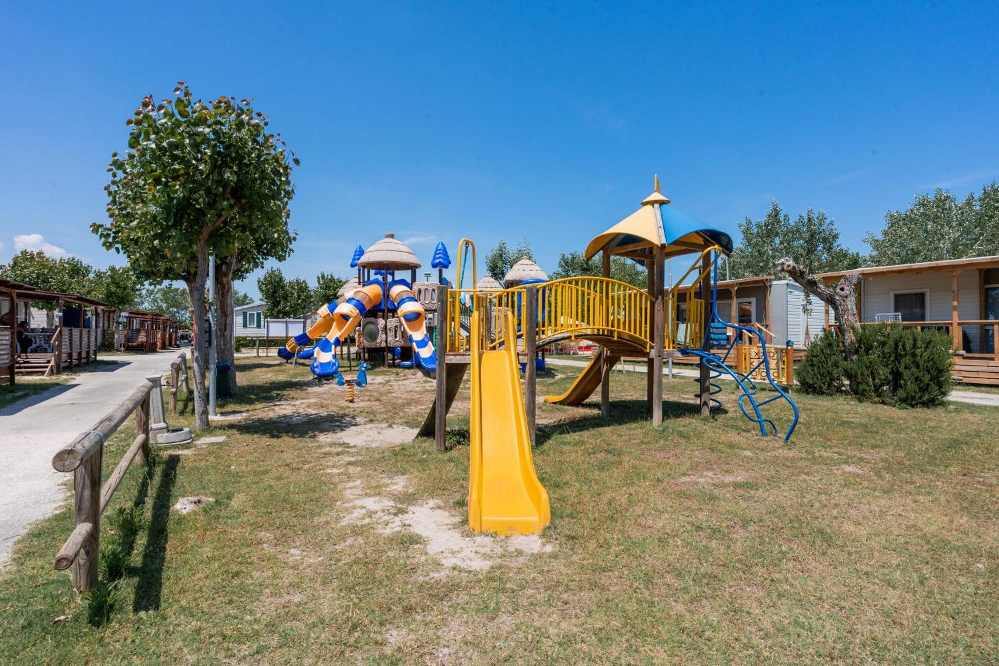 Club Del Sole Easy Village